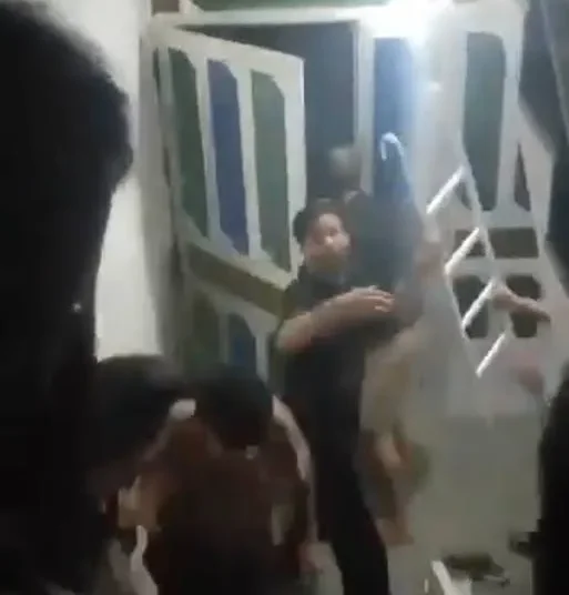 القضاء الإيراني يحكم على المعتدين على الطلبة العراقيين في سمنان بالسجن لمدة سنتين