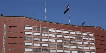 التخطيط تدرس نقل الدوائر والموظفين من مراكز المدن إلى الأقضية والنواحي