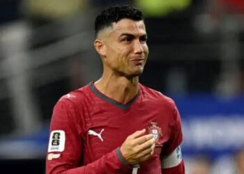 إيقاف رونالدو 30 يوماً وتغريمه 255 يورو بسبب مغادرة معسكر البرتغال