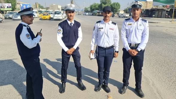 زحام بغداد يعود مع المدارس.. المرور تعزز انتشارها وتتحرك خلال ذروة الصباح