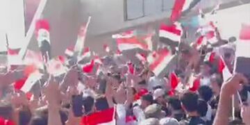 بالفيديو.. “إيران برّه بغداد تبقى حرّة”هتاف تشرين يعود إلى ساحة التحرير بعد سبع سنوات