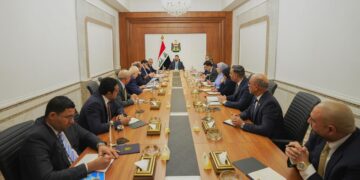 حزمة حكومية لتنشيط الاقتصاد.. تمويل العقار والصناعة وإطلاق مستحقات المقاولين والمزارعين