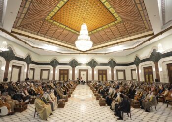 “5 فصائل وافقت على تسليم سلاحها”.. الزيدي: الحكومة تفادت فرض عزلة دولية على العراق