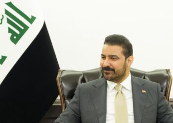 من القصر الحكومي.. الزيدي يؤكد للربيعي استمرار جهود الحكومة في مكافحة الفساد وتجفيف منابعه
