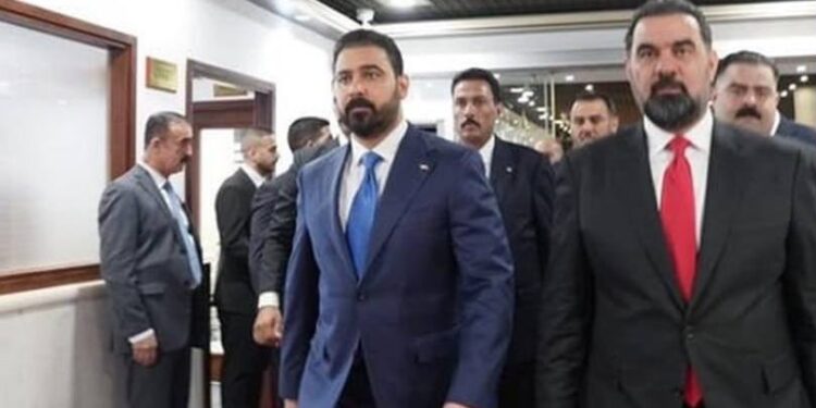 وصول الزيدي والمرشحين إلى مبنى مجلس النواب تمهيدا لعقد جلسة استكمال تشكيل الحكومة