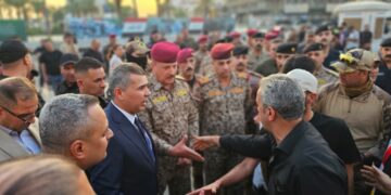 الزيدي يرسل وفدا الى ساحة التحرير لاستلام مطالب المتظاهرين