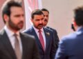 تغييرات الزيدي تفتح ملف السلاح والفصائل.. 50 منصباً على طاولة الحكومة