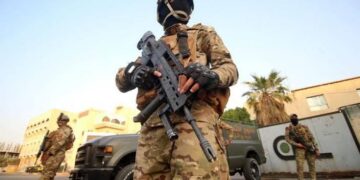 الاستخبارات تفكك شبكة “سرقة رواتب المتقاعدين”