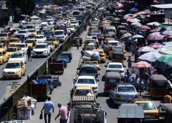 لتسهيل حركة الموظفين والطلبة.. بغداد تتجه لتحديد توقيتات زمنية لدخول الشاحنات