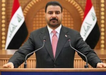 لمناقشة سعر الدولار.. الزيدي ووزير المالية ومحافظ المركزي يحضرون اجتماعا في البرلمان
