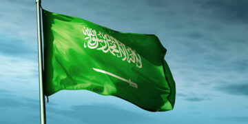 السعودية تتهم الحوثيين باستهداف محطة كهرباء تقدم خدمة للمسجد النبوي الشريف