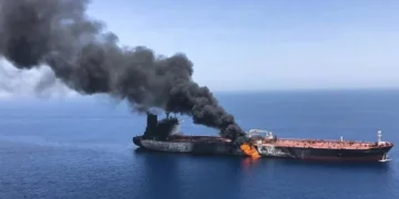 انفجار جديد في هرمز… طهران تحذّر: من يطفئ أنظمته “معادٍ”