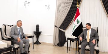 الحلبوسي يبحث تسريع التحول الرقمي والإصلاح الحكومي ويوجه بالإسراع في قانون الوزارة