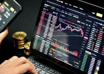 اختراق “بينانس” يضرب سوق العملات الرقمية.. “بتكوين” تهبط إلى ما دون 78 ألف دولار