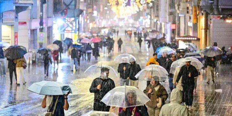 توقعات بزيادة الإطلاقات للعراق.. تحذير برتقالي من أمطار غزيرة السبت في 5 ولايات بينها إسطنبول